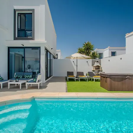 Villa Eguzkilore *